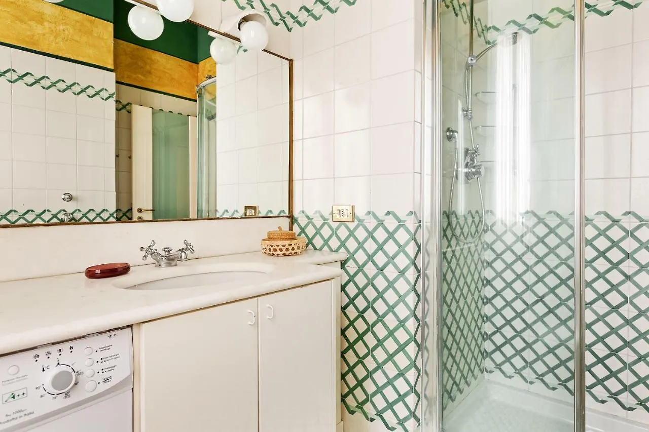Appartamento Moscova Balcony Flat Milano